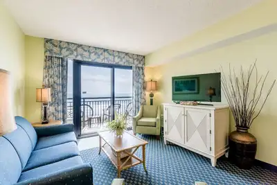 Image de Tarif De DERNIÈRE Minute, Direct Oceanfront 3br / 2ba, Wifi, emplacement central, toboggans aquatiques