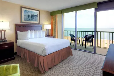 Beach Quarters Virginia Beach Resort
