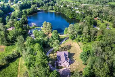 Image de Superbe, sur une superficie de Dorset / Manchester, proche des pistes de ski, des magasins et des restaurants