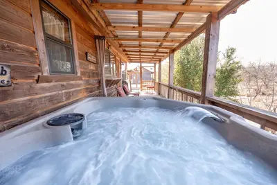 Image de Cabane privée Fredericksburg Texas avec bain à remous