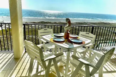 Image de Condo Nerdirect Beachfront East Corner, vue imprenable! Phoenix 7, Enregistrement Du Lobby 🏄�