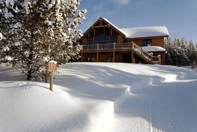 Casa Big Sky - Deux chambres Apt dans une grande maison privée sur piste de ski damée