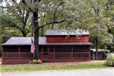 Image de Fox Hunting, Crappie Fishing Getaway
