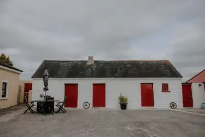 Image de Ancienne ferme traditionnelle irlandaise + Wi-Fi inclus gratuit, 5 personnes