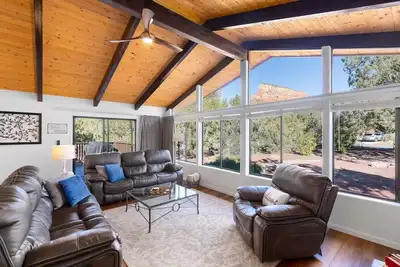 Image de Vues incroyables! - Sedona Grace Living Vacation Home (Économisez jusqu'à 200 $! ! )