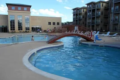 Image de Grande Condo neuf Ă Bridges Bay