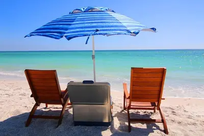50 étapes de la plage. Luxe 1 chambre, 2 salles de bain