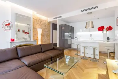 Image de Appartement 74m2 d'exception design Place Bellecour (Centre ville) 2 chambres