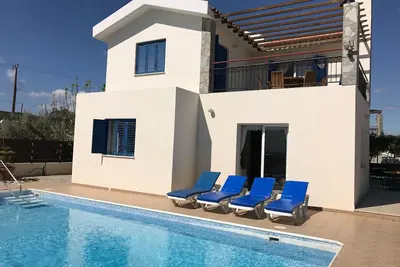 Image de Villa individuelle, piscine privée, Wifi gratuit, près de la plage et des restaurants, belles vues
