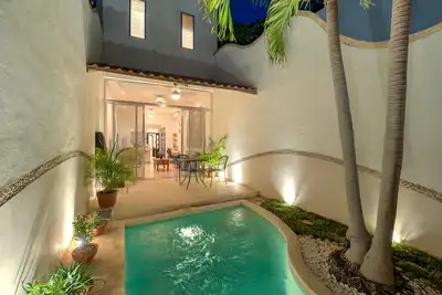 Image de Casa Gatita - Commodité et confort à Santiago avec garage