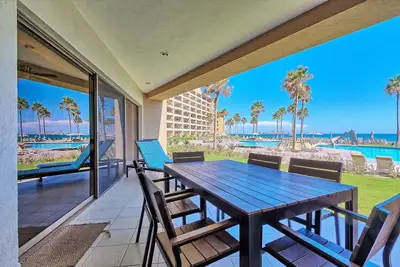 Image de Condo familial, accès direct au rez-de-chaussée à la piscine \/ plage du spa Sonoran