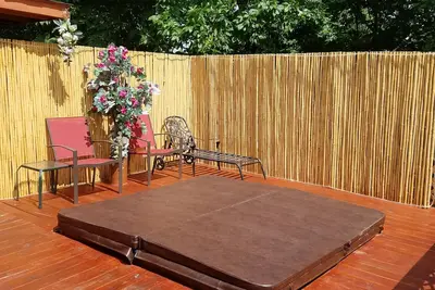 Image de Nouvelle Liste! ! ! Spacieux Lake Wallenpaupack Getaway W / Hot Tub.