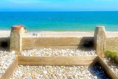 Image de Paysage marin, Grande maison de luxe sur la plage, accès direct à la plage, West Sussex