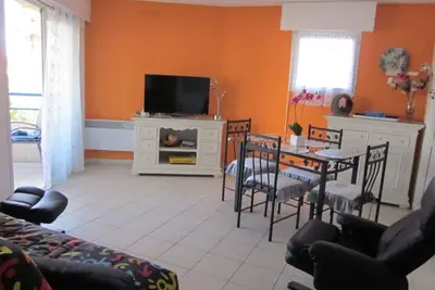 Image de Appart 4 Personnes Clim Piscine Parking Et Wifi***