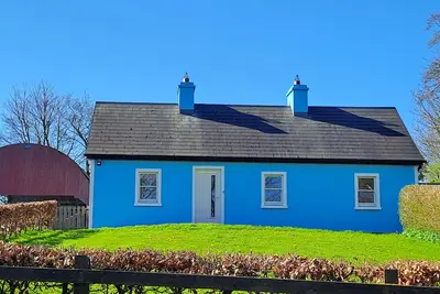 Image de Magnifique Cottage restauré à East Mayo avec 4 * Irish Tourist Authority Award