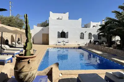 Image de Dar Do lumineuse maison berbère belle piscine et jardin