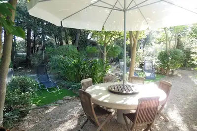 Image de Maison individuelle avec 1 étage et jardin