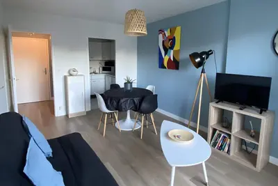Image de T2 avec garage, Ă 20m de la plage, dans la baie de La Baule