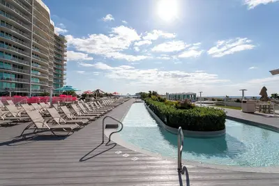 Image de Superbes vues sur le golfe et la baie - Accès facile aux piscines - Option d'enregistrement à 13h00