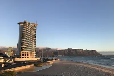 Image de Loddeys Ocean View Apartments