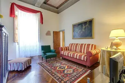 Image de Appartement de fresques avec une grande terrasse