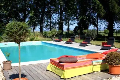 Image de Cottage dans bâtisse de caractère