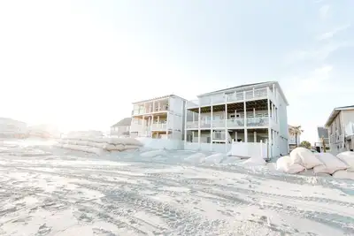 Image de Belle maison familiale en bord de mer (taxes et draps inclus) bain à remous