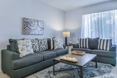 Image de 3 chambres 3. 5 salles de bain townhome à Vista Cay Capacité d'accueil jusqu'à 10