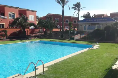 Image de Maison avec piscine près des meilleures plages et du centre de Corralejo.