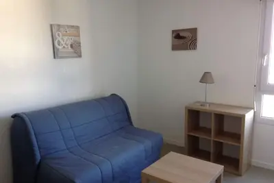 Image de Appartement au calme à 5 km du bord de mer pour 2 personnes