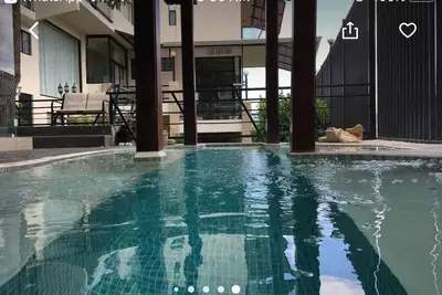Image de Maison De Piscine CHAUFFÉE De 5 Chambres À Escazu