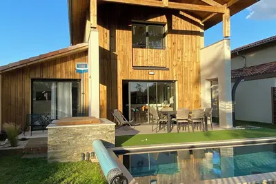 Image de Cottage 95 m² - proche océan - jardin et piscine privés - Moliets - 4 personnes