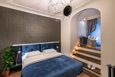 Image de MOOo by the Castle