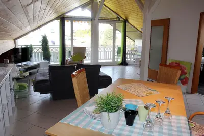Moderne et spacieux appartement mansardé dans Abtsteinach im Odenwald