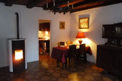 Image de Chaleureuse maison de vacances pour 3 à 5 personnes située au calme.