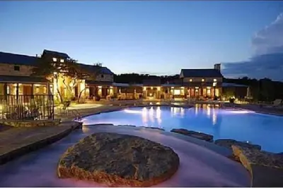 Image de Vues panoramiques spectaculaires sur le lac Travis! Hollows Casita Lago \/ Vista Jonestown