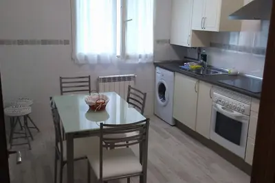 Image de Appartement spacieux à 5 minutes de la cathédrale