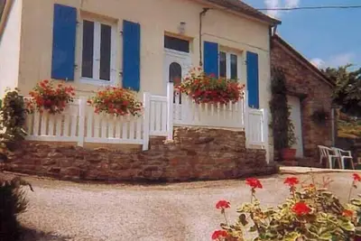 Image de Maison labellisée 'Clévacances' avec wifi gratuit