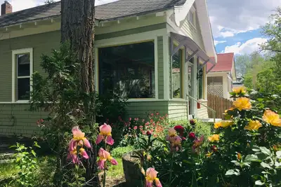 Image de Une Pierre Au Centre-Ville! Tellement Cosy!