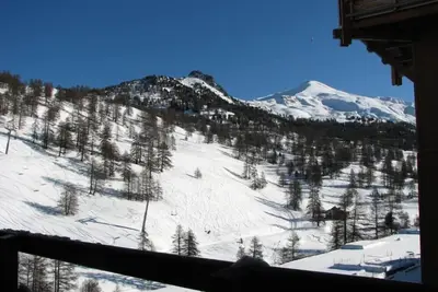 Image de Appt Pied des pistes\/départ skis aux pieds Piscines intérieure\/extérieure