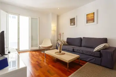 Image de Appartement de luxe - Wifi Gratuit & Garage - Remodeler In The Heart Of Cadix Old Town