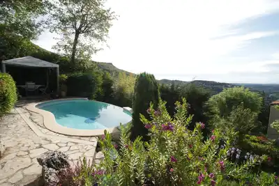Image de Beautiful villa with pool, panoramic veiws and peaceful environment