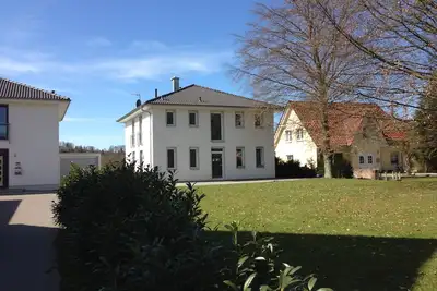 Image de Central au milieu du village et pourtant avec un emplacement périphérique. Vue unique sur le pays