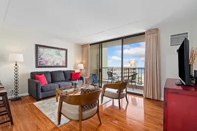 Image de Vue incroyable! Super endroit! Superbe condo de grande hauteur!