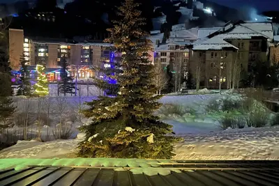 Image de Centre Village-Superbes vues + Rec Center + Wifi + Capacité d'accueil 12 - 3 chambres + Smart Tv