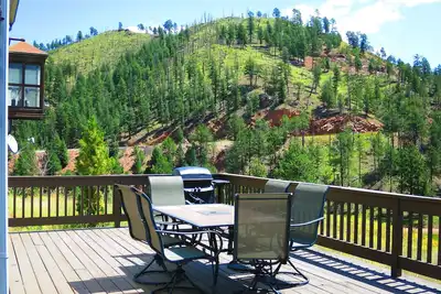 Image de Retraite De Bell Rock: Vue Panoramique PRIVÉE De 80 Acres Sur Pikes Peak, Babbling Creek