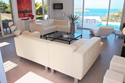 Image de Calvi Villa Design Climatisee Vue Mer Panoramique Piscine Chauffee