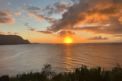 Image de Kauai Luxurious W / Ac Oceanfront Puu Poa Condo-Whale Watching Ă son meilleur