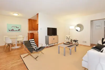 Image de Hollywood Hills Beachwood Drive expérience relaxante + Hollywood signe des vues