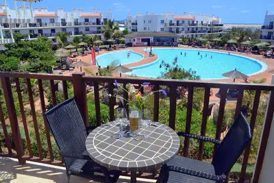 Image de 2 chambres 2 salles de bain avec terrasse sur le toit sur Dunas Beach Resort and Spa